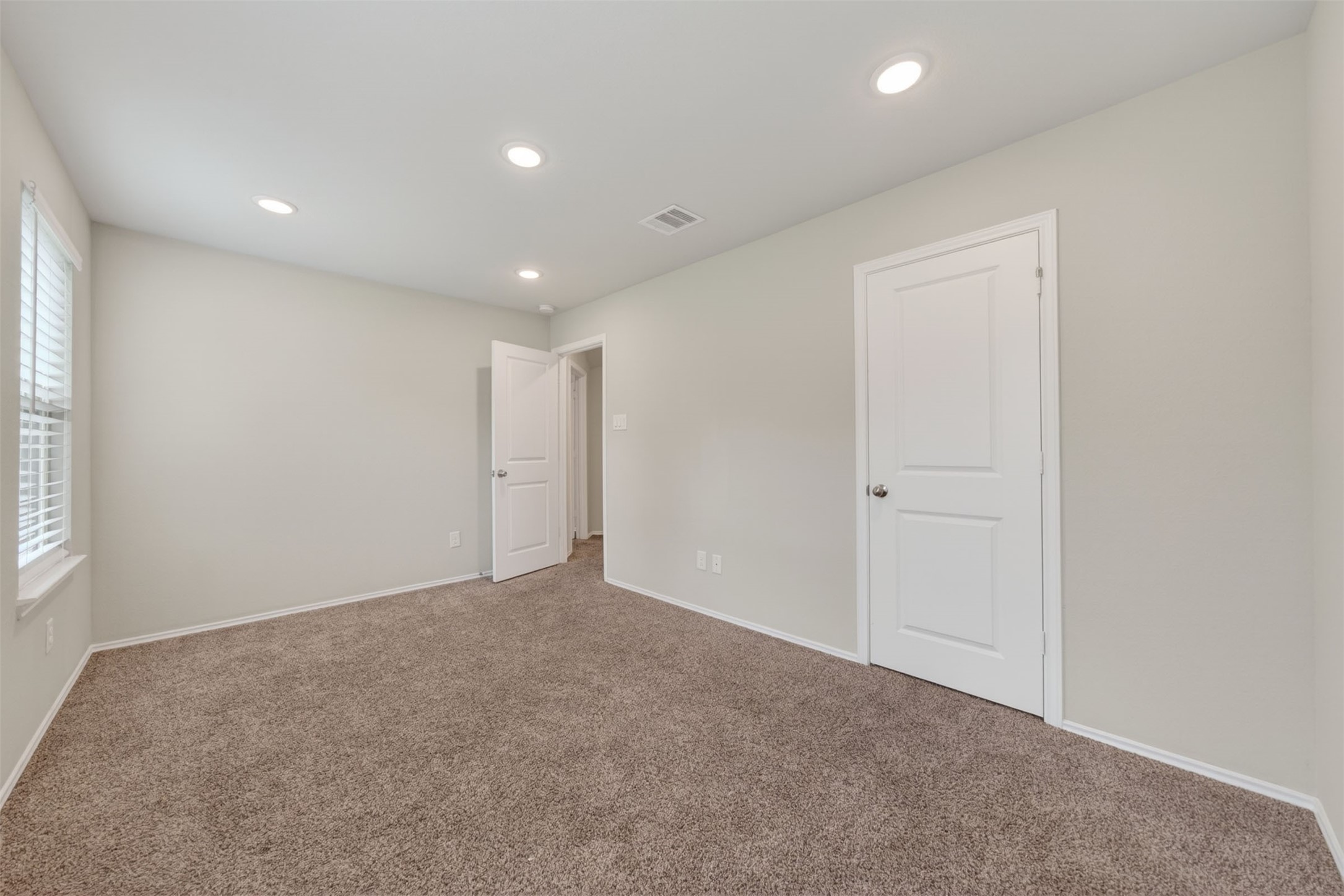708 Crystal River Conroe, TX 77316 - Photo 23 of 39