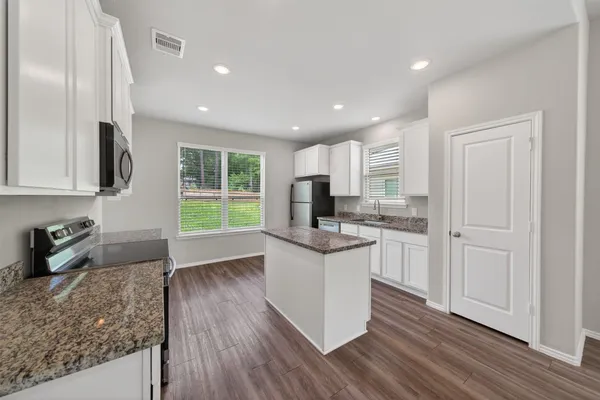 $255,000 | 708 Crystal River, Conroe, TX 77316
