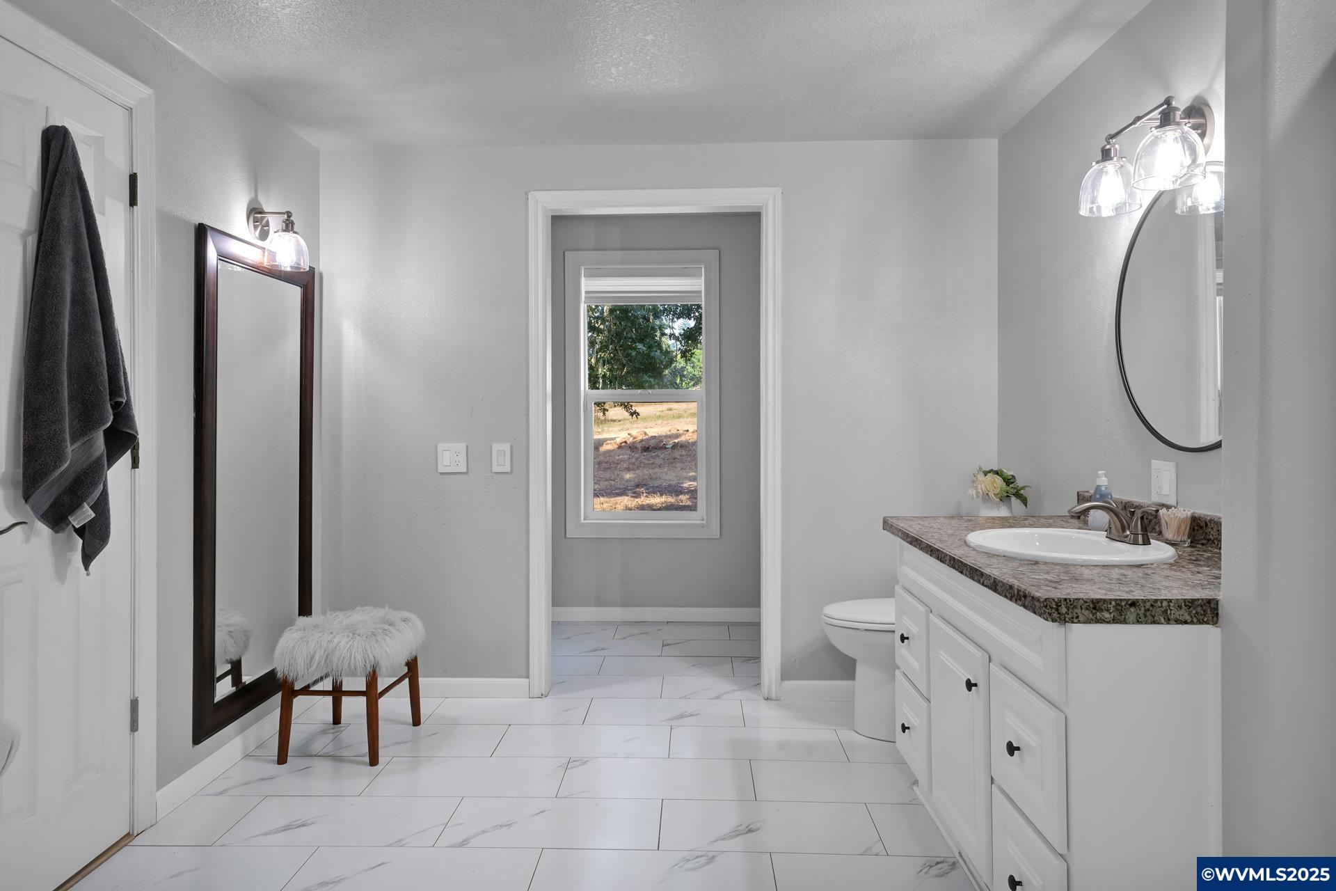 25606 Rice Road Sweet Home, OR 97386 - Photo 16 of 36 Gallery Image 16