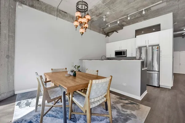 $354,999 | 1151 West 14th Place, Unit 106, Chicago, IL 60608
