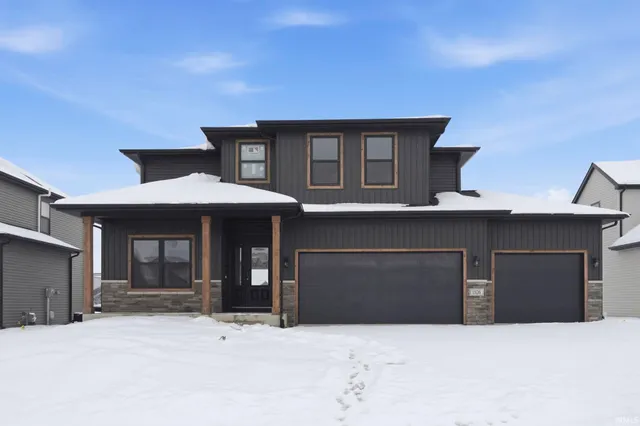 $469,900 | 1106 Arthur Heights Drive, Fort Wayne, IN 46818