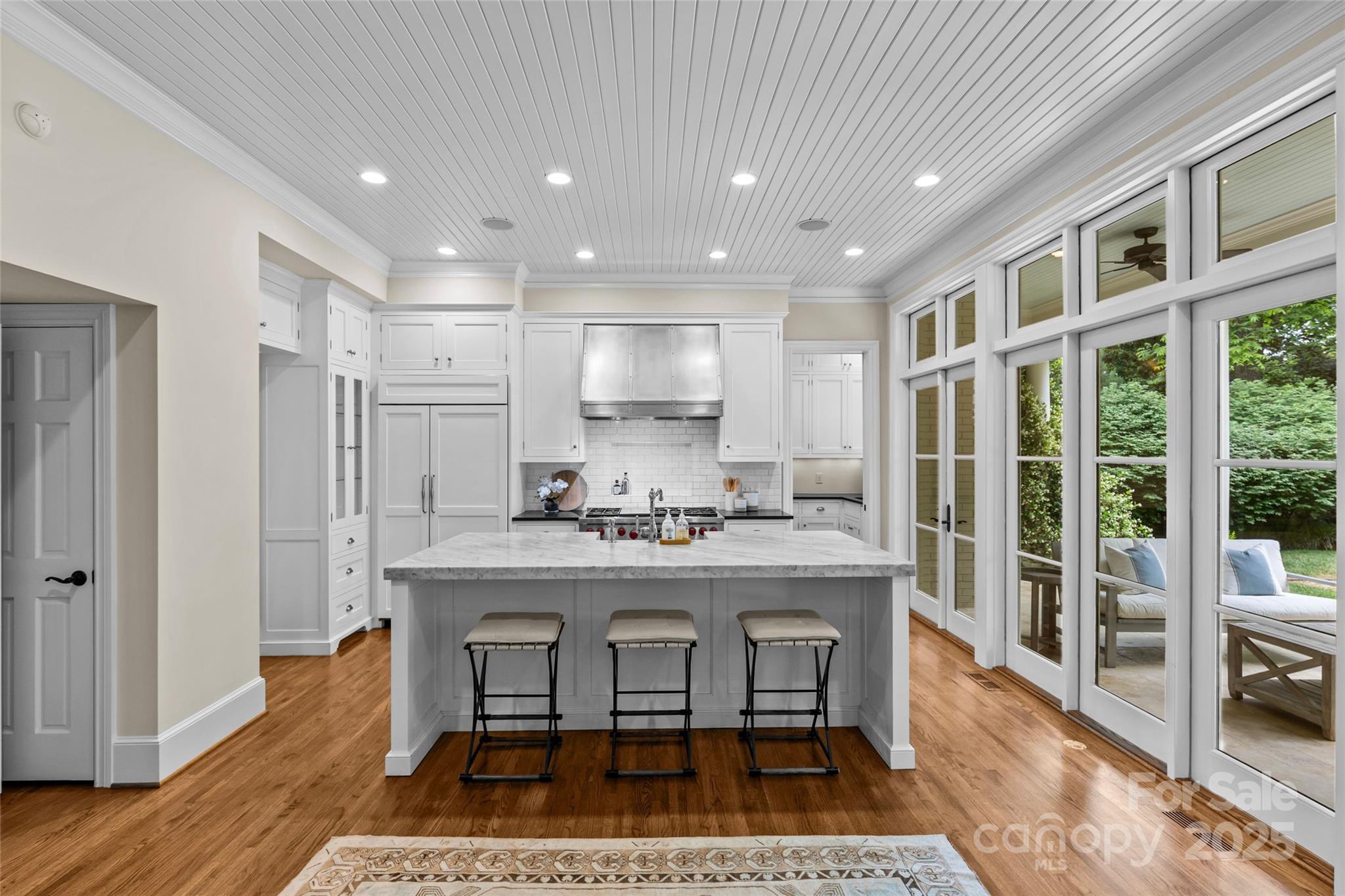 1579 Queens Road West Charlotte, NC 28207 - Photo 17 of 40