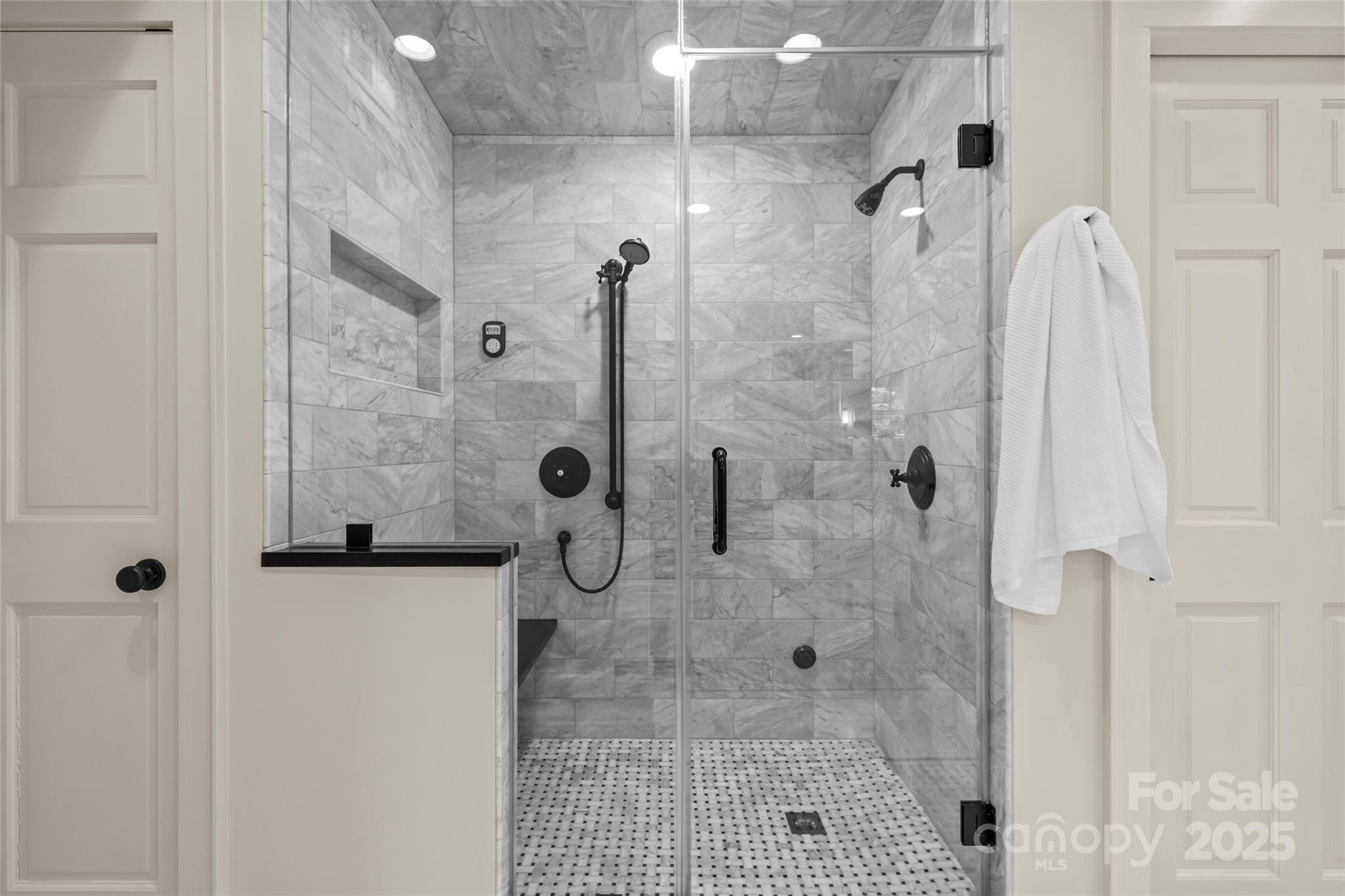 1579 Queens Road West Charlotte, NC 28207 - Photo 29 of 40