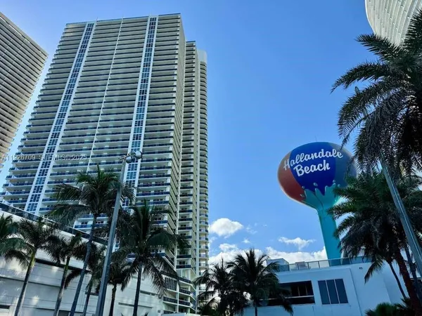 $6,450 | 1850 South Ocean Drive, Unit 1405, Hallandale Beach, FL 33009