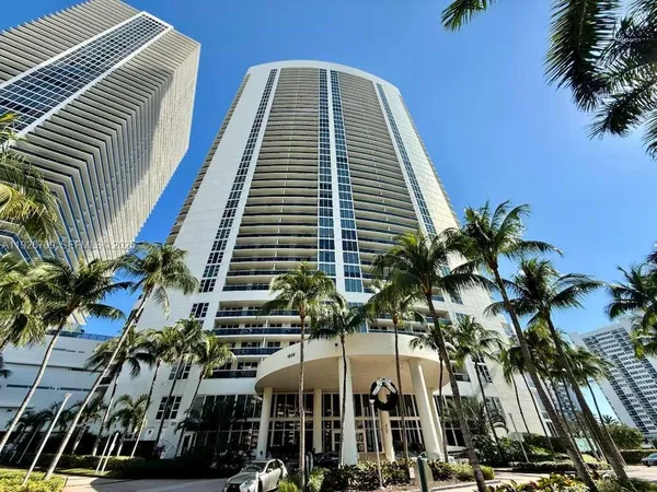 $6,450 | 1850 South Ocean Drive, Unit 1405, Hallandale Beach, FL 33009