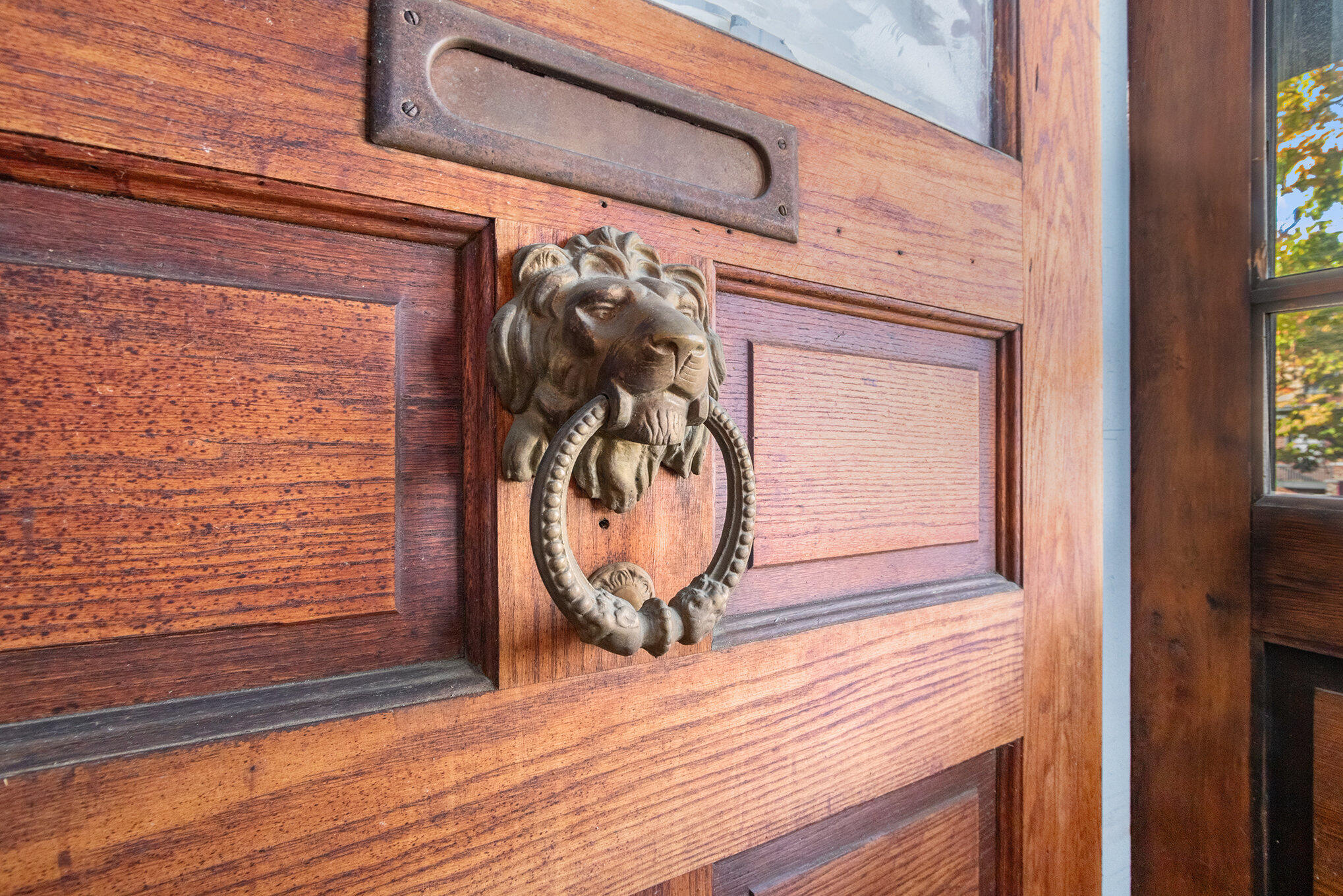 600 Territorial Road Benton Harbor, MI 49022 - Photo 4 of 30 Front door