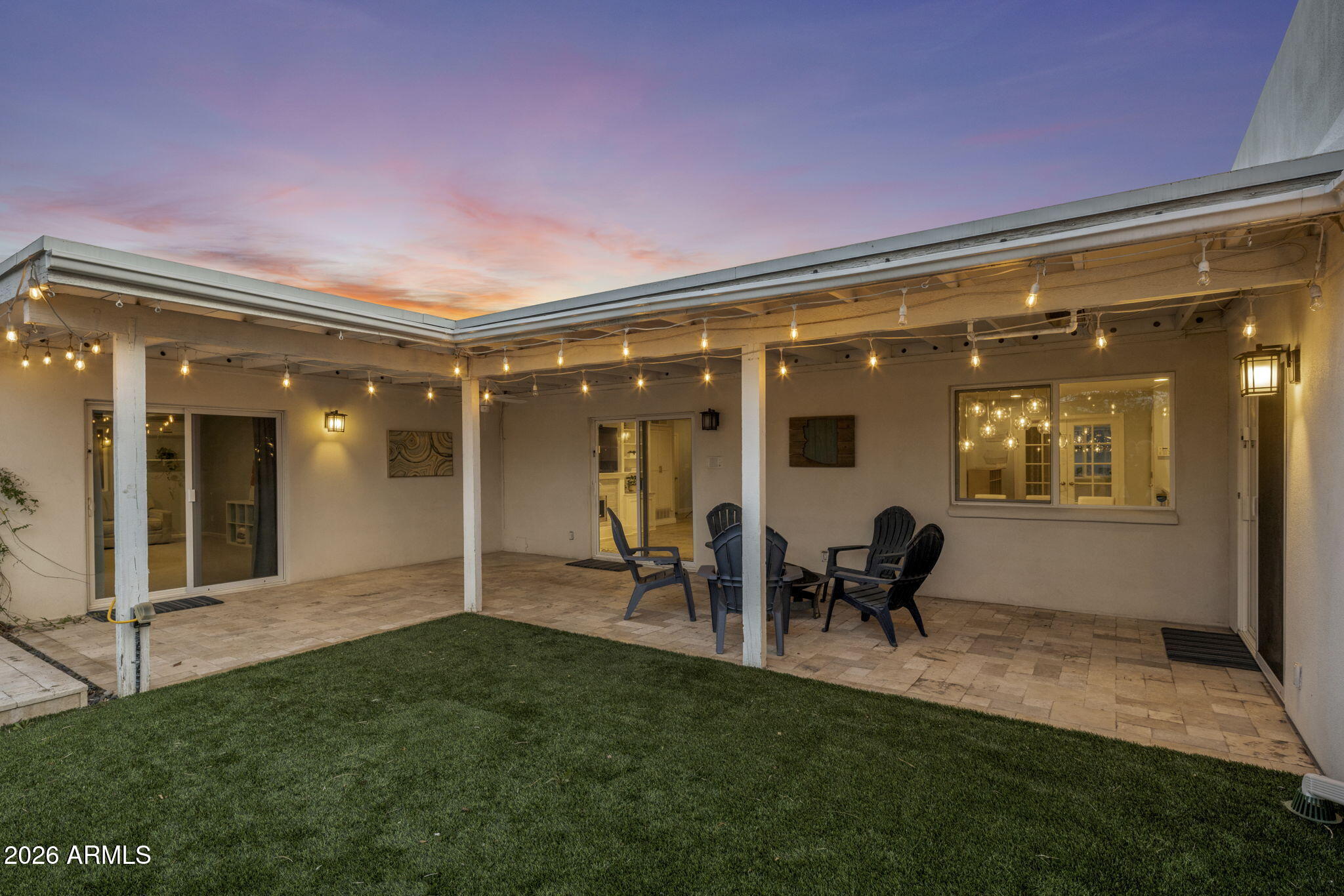 2020 East State Avenue Phoenix, AZ 85020 - Photo 31 of 42 Paver Patio