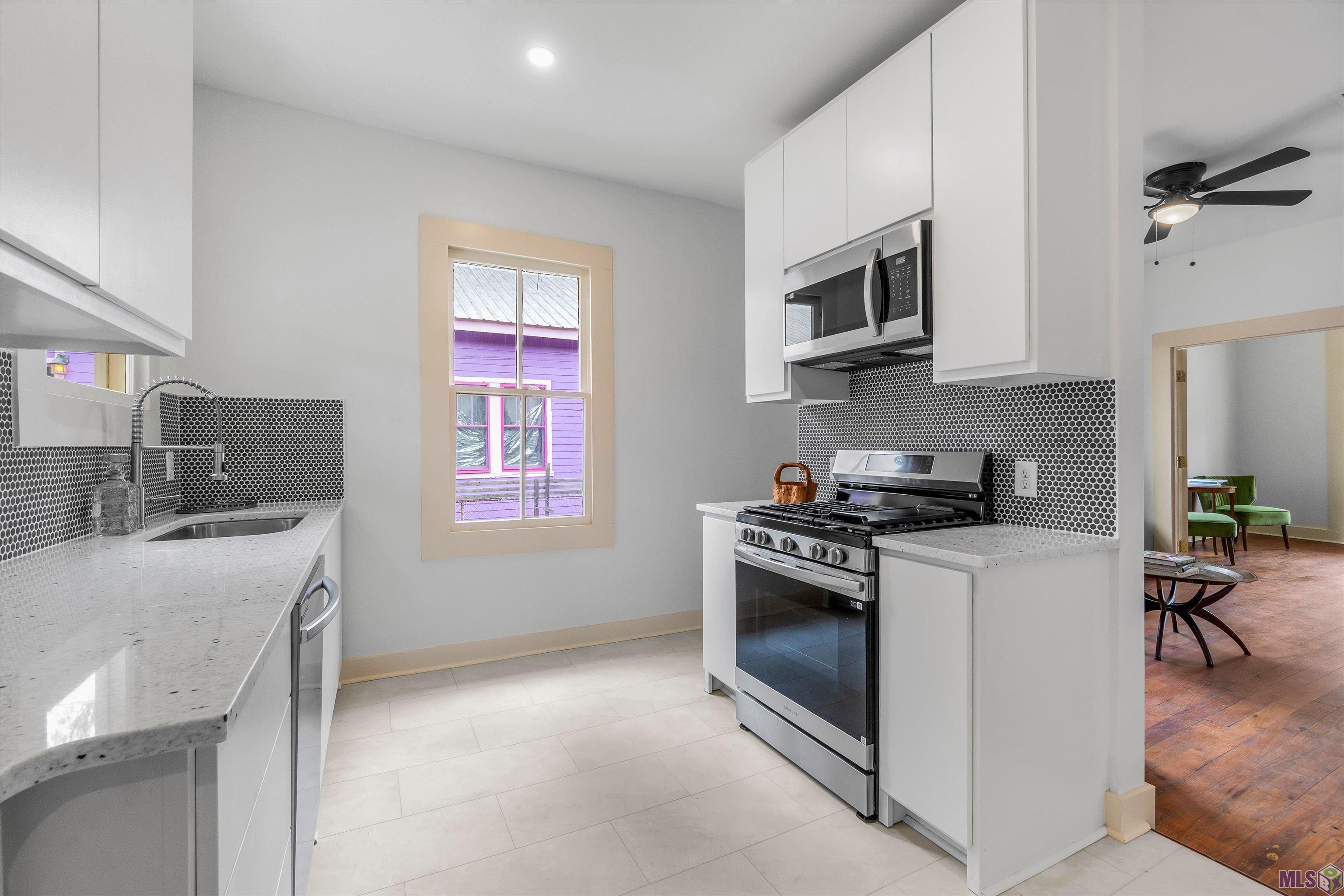 2121 Wisteria Street Baton Rouge, LA 70806 - Photo 7 of 19