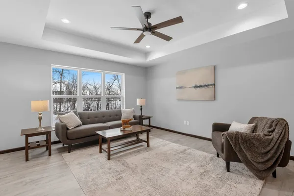 $449,800 | 1825 Southland Lane, New London, WI 54961