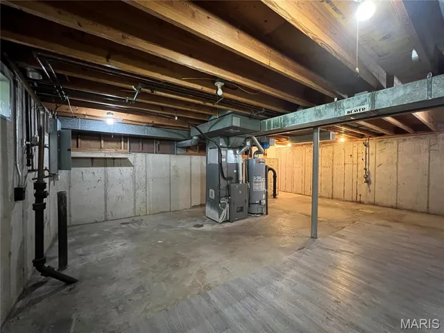 $2,595 | 2510 Woodsage Drive, Florissant, MO 63033