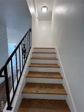 $2,595 | 2510 Woodsage Drive, Florissant, MO 63033