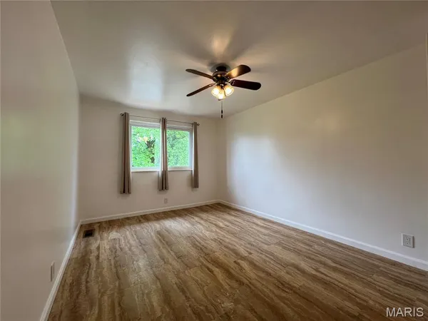 $2,395 | 2510 Woodsage Drive, Florissant, MO 63033