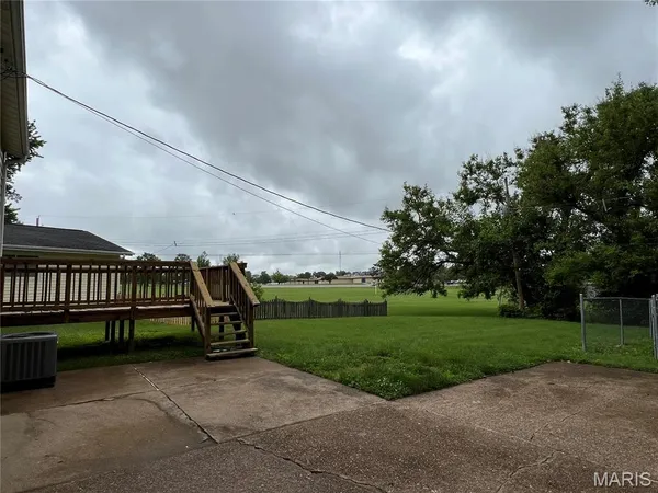 $2,395 | 2510 Woodsage Drive, Florissant, MO 63033