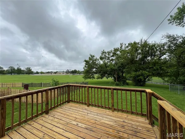 $2,395 | 2510 Woodsage Drive, Florissant, MO 63033