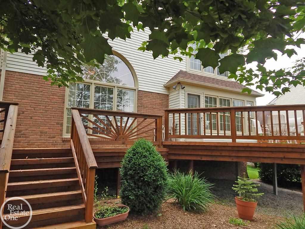 1695 Devonwood Drive Rochester Hills, MI 48306 - Photo 34 of 37