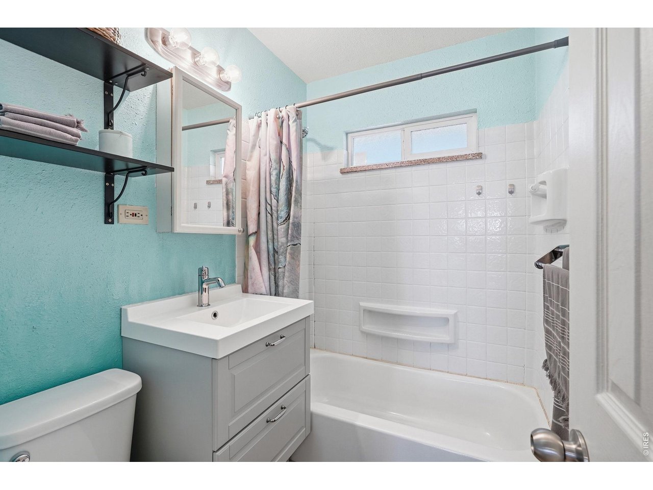 2057 Ironton Street Aurora, CO 80010 - Photo 20 of 37