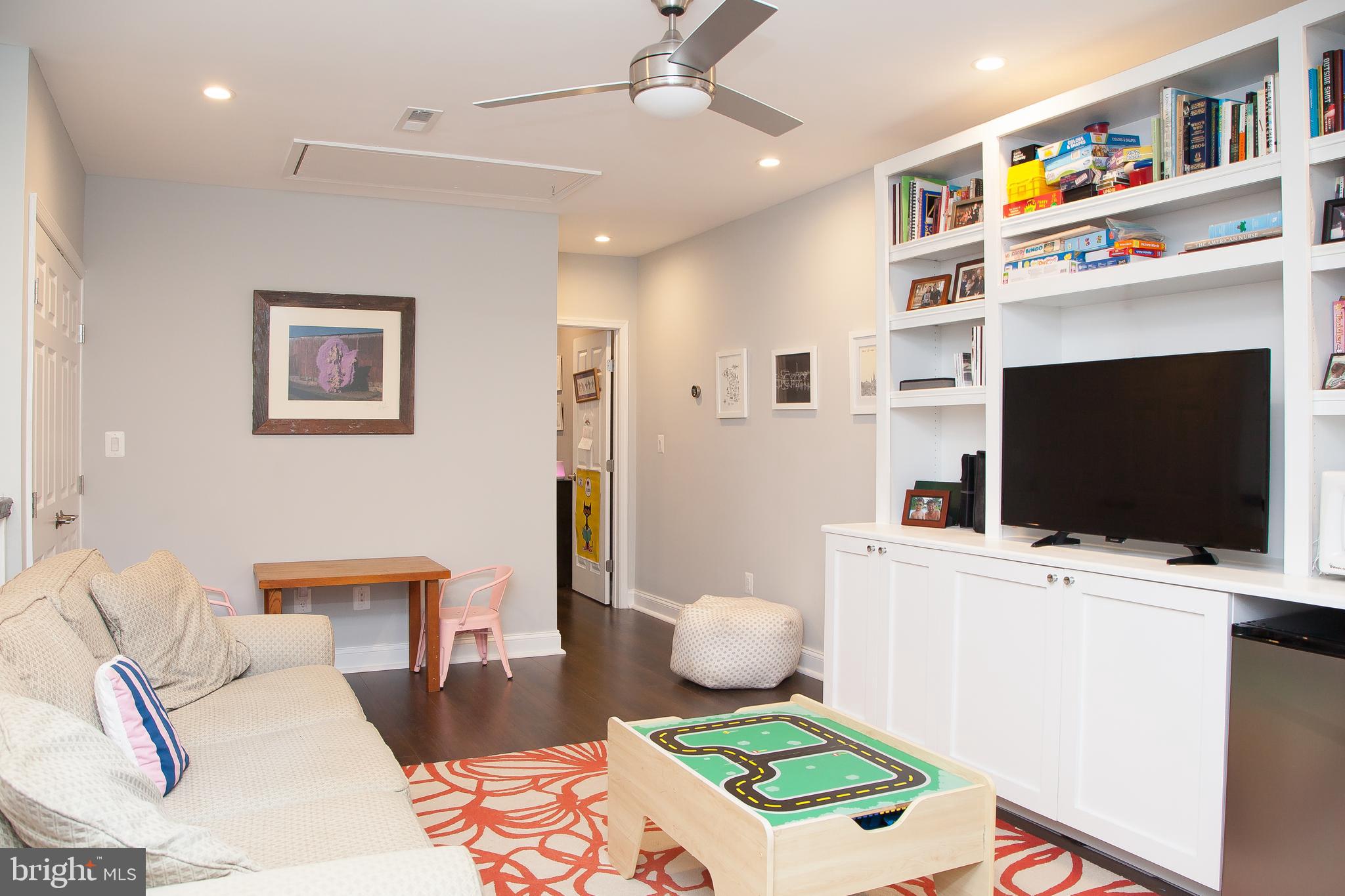 421 15th Street Southeast Washington, DC 20003 - Photo 8 of 9 Living room off of the kitchen
