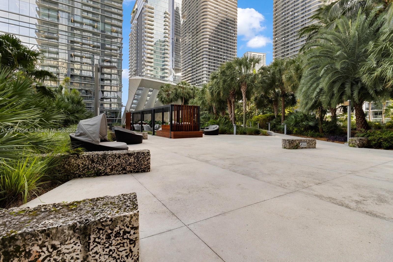 88 Southwest 7th Street, Unit 1710 Miami, FL 33130 - Photo 16 of 35