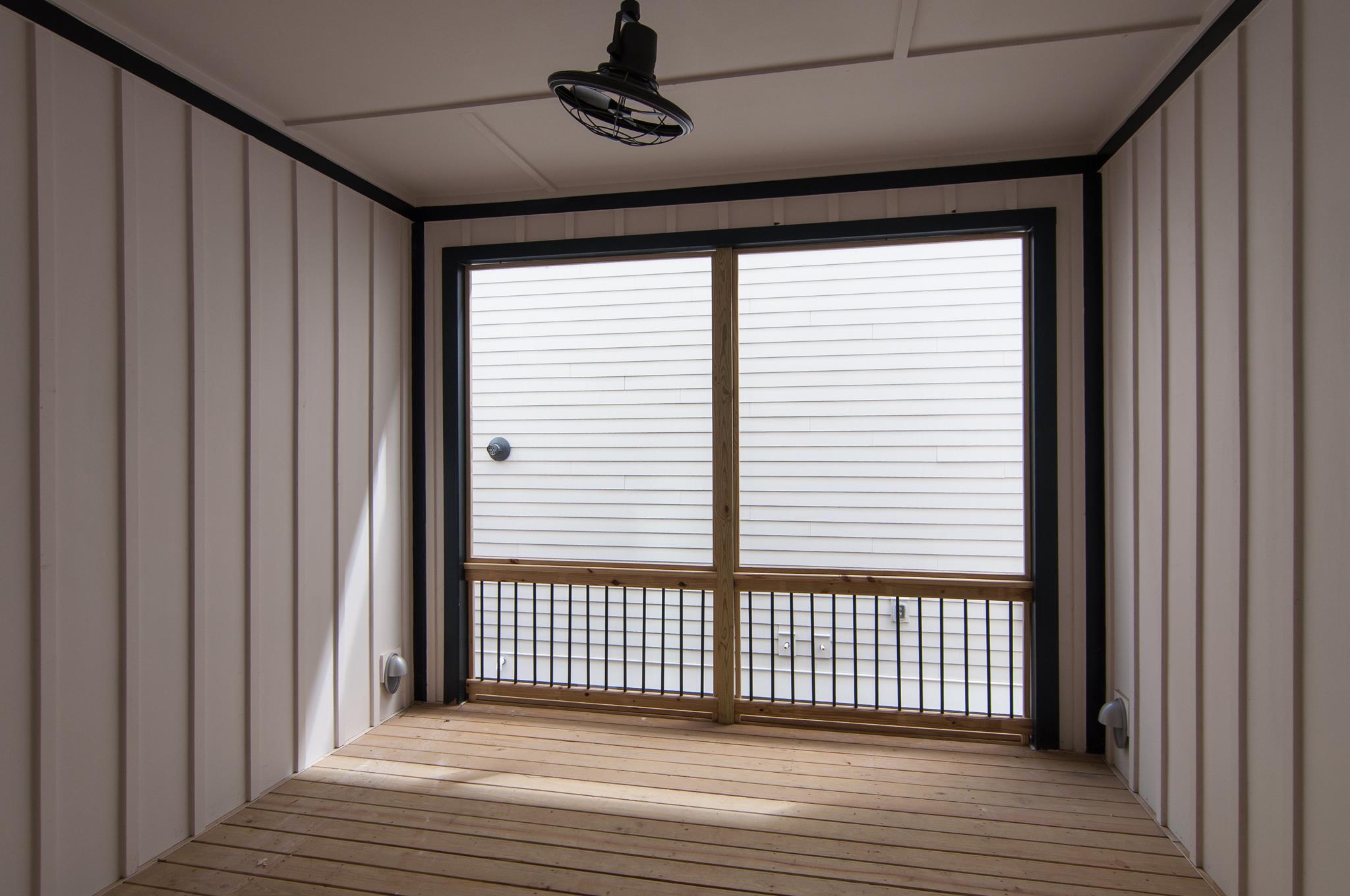 904 B Riverside Drive Nashville, TN 37206 - Photo 13 of 30 a view of a balcony with wooden floor
