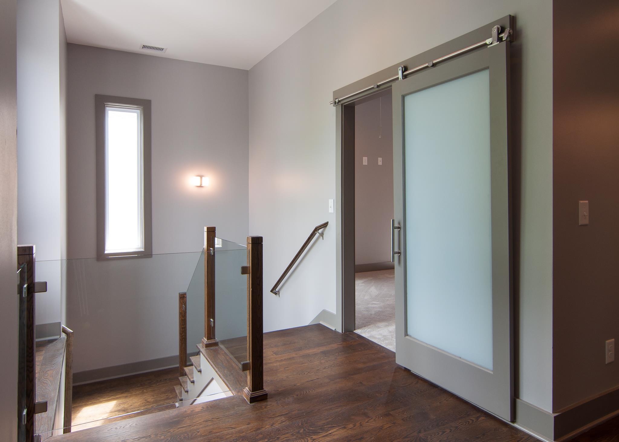 904 B Riverside Drive Nashville, TN 37206 - Photo 18 of 30 a view of a hallway with entryway