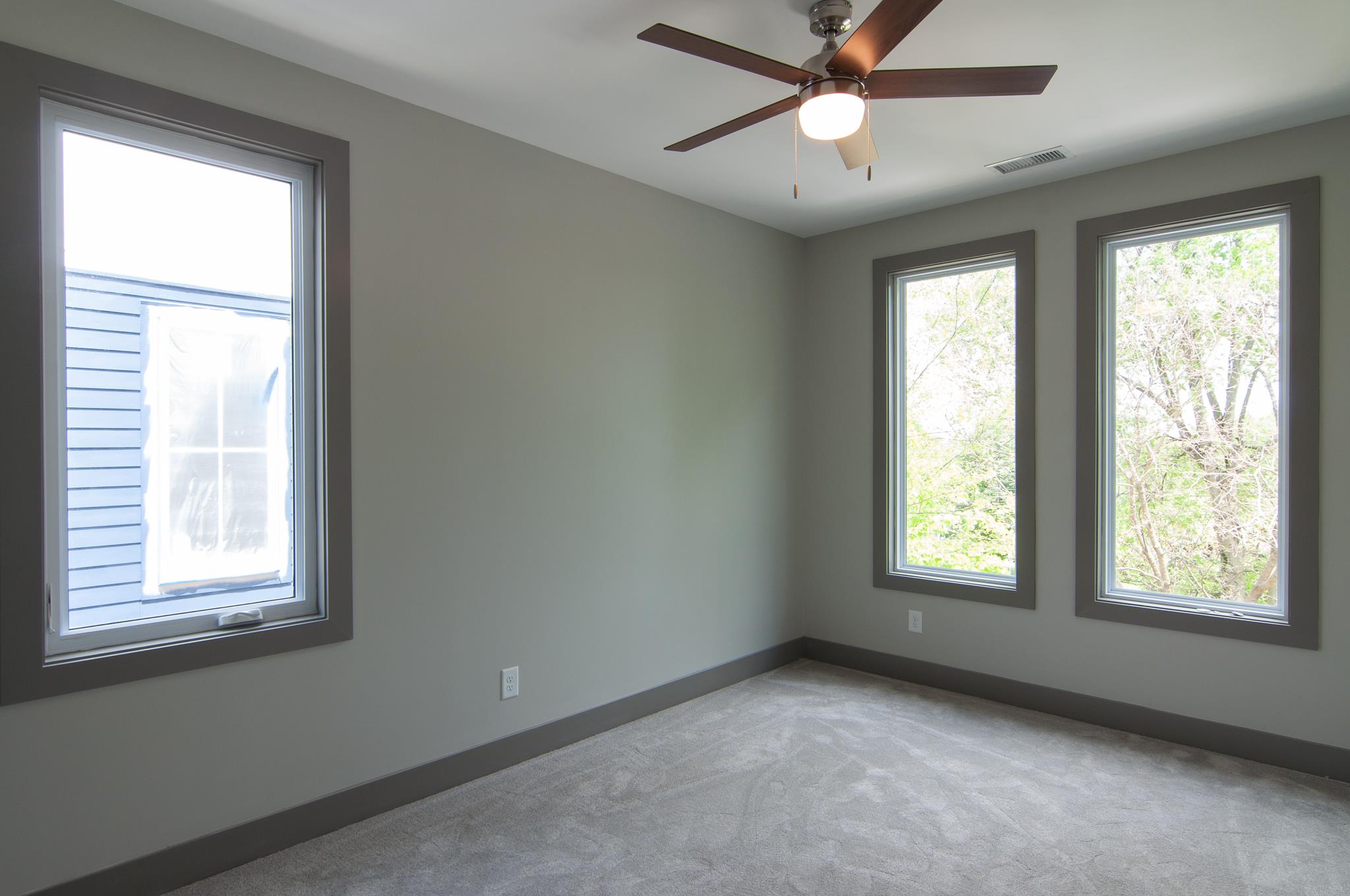 904 B Riverside Drive Nashville, TN 37206 - Photo 20 of 30 a view of an empty room with a window
