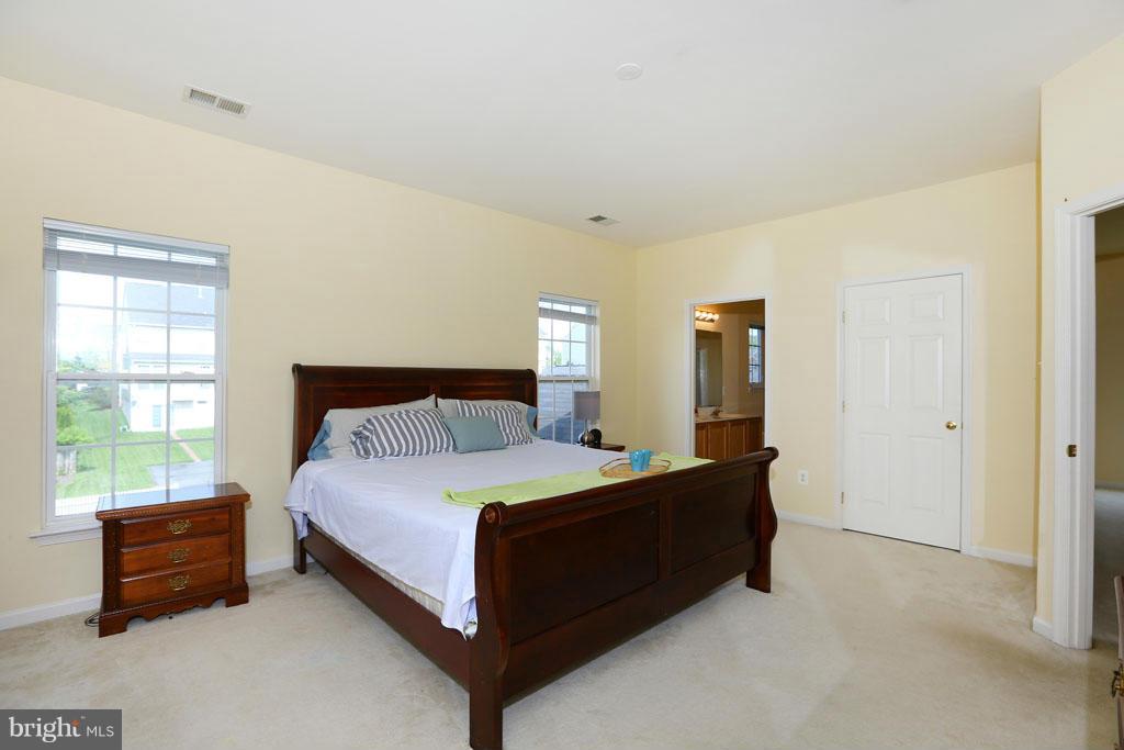 18411 Clear Smoke Road Boyds, MD 20841 - Photo 17 of 30 Bedroom (Master)