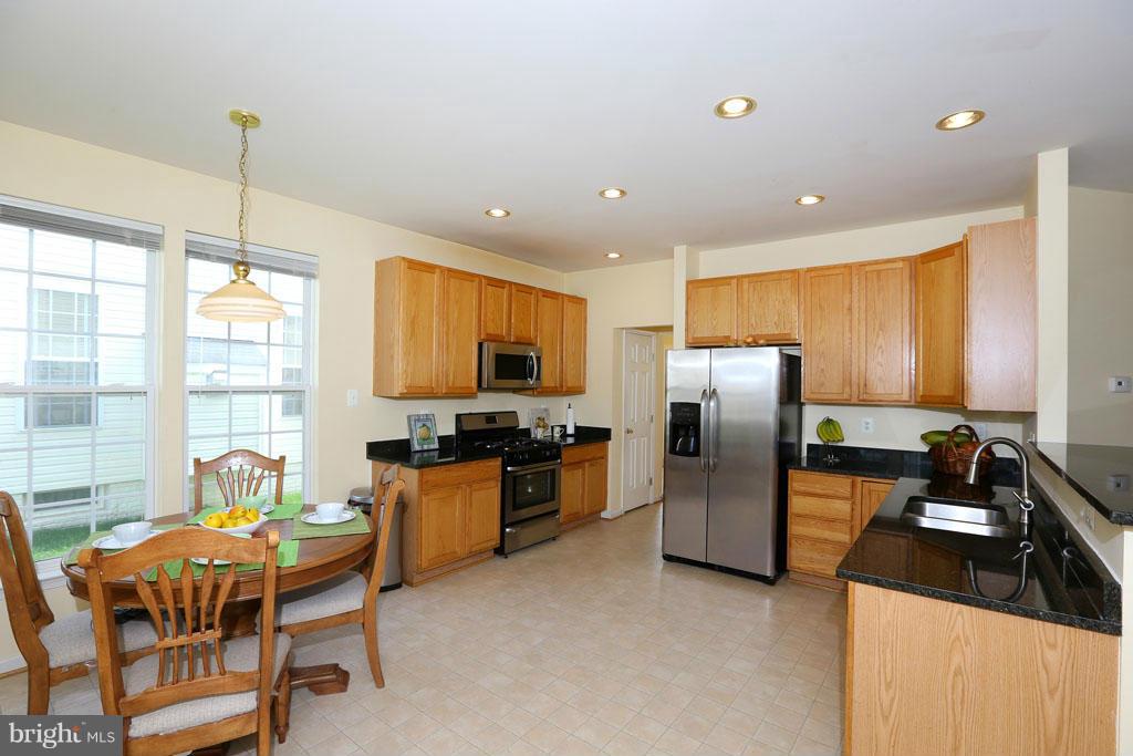 18411 Clear Smoke Road Boyds, MD 20841 - Photo 9 of 30 Kitchen