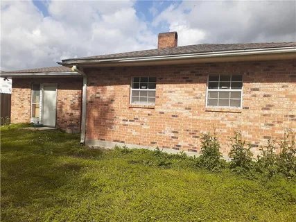 $239,000 | 3081 Elmwood Park Drive, New Orleans, LA 70114