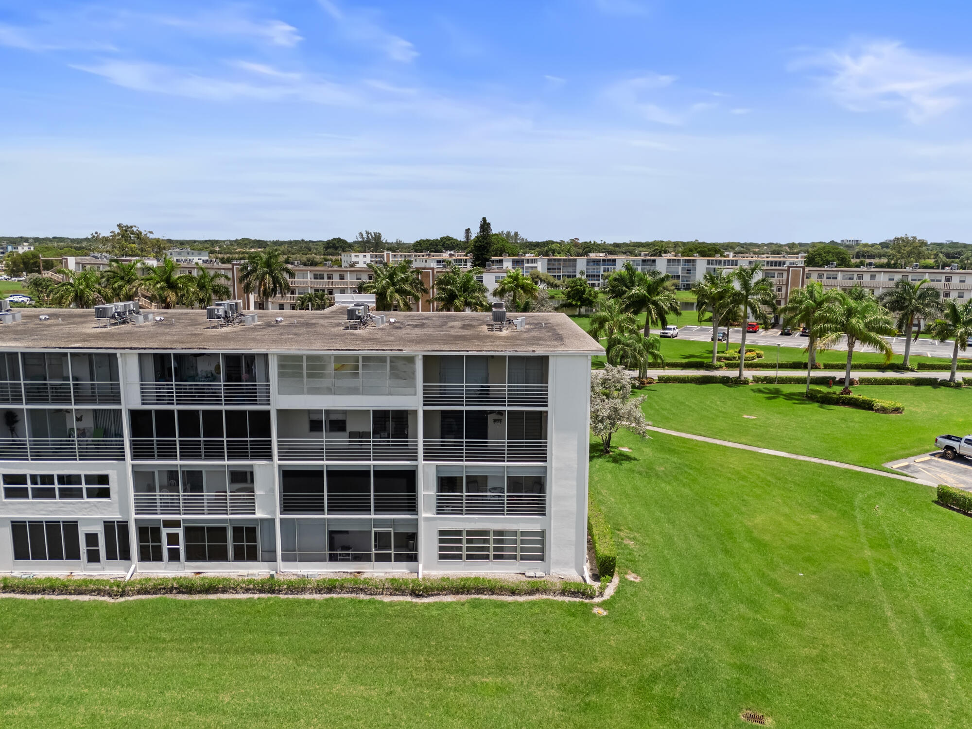 4071 Guildford East Boca Raton, FL 33434 - Photo 23 of 26 4-print-DJI_20240821133307_0018_D