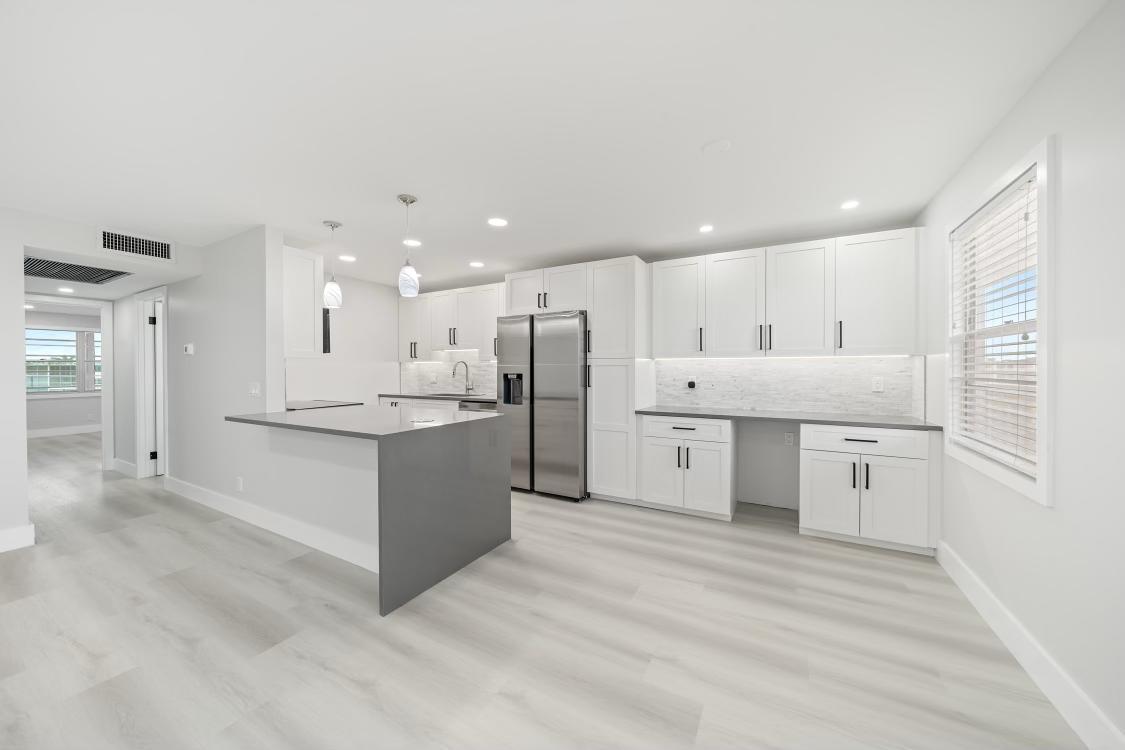 4071 Guildford East Boca Raton, FL 33434 - Photo 26 of 26 Kitchen 1