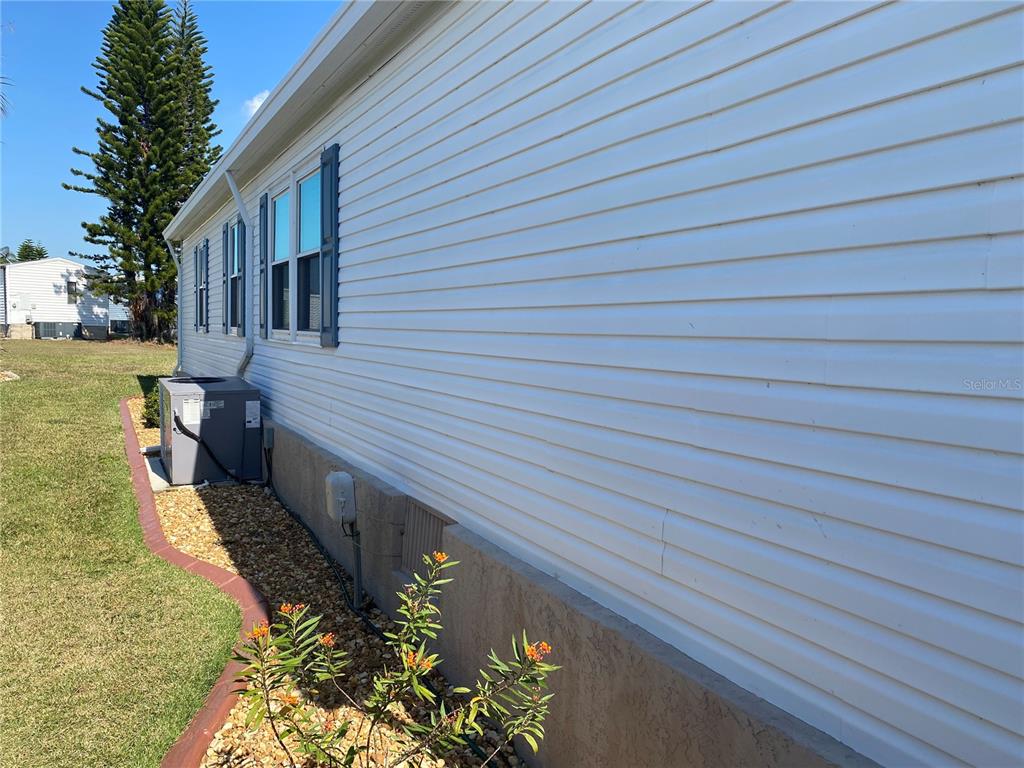 146 Nightingale Circle Ellenton, FL 34222 - Photo 15 of 60