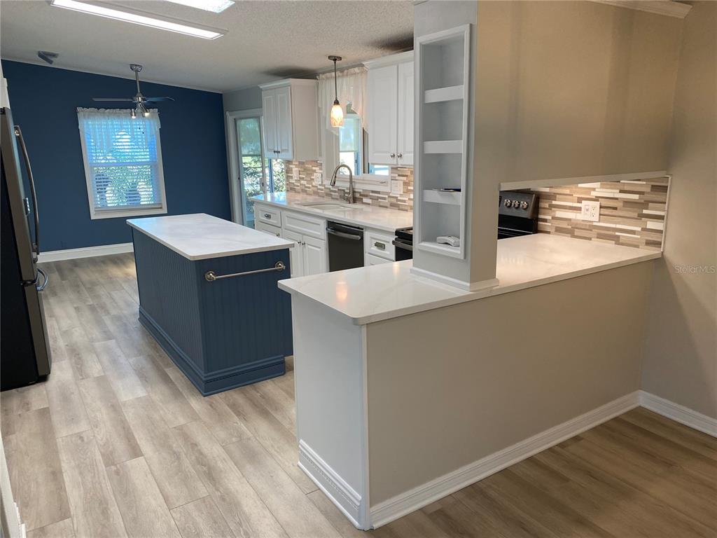 146 Nightingale Circle Ellenton, FL 34222 - Photo 20 of 60