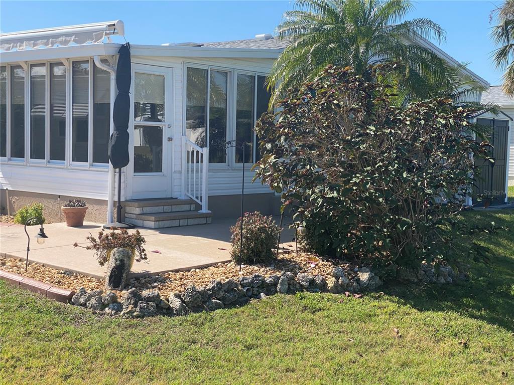 146 Nightingale Circle Ellenton, FL 34222 - Photo 8 of 60