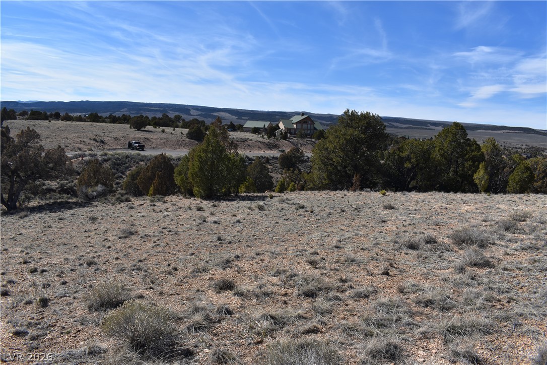 1825 Eagle Ridge Circle Hatch, UT 84735 - Photo 19 of 33 View of mountain backdrop with rural landscape