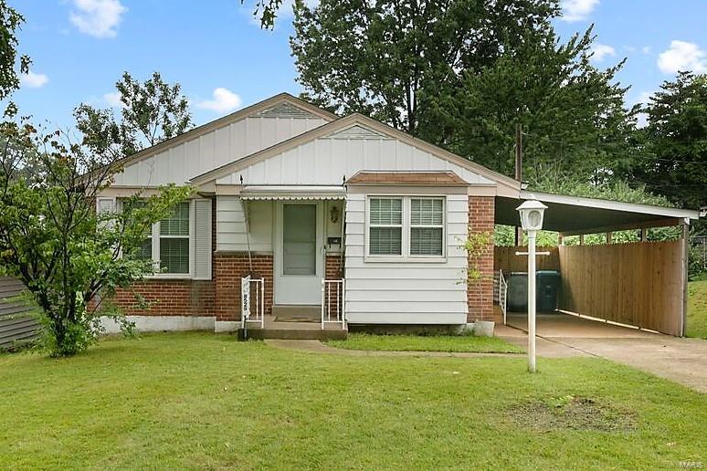 8529 MacKenzie Road St. Louis, MO 63123 - Photo 1 of 16 Gallery Image 1