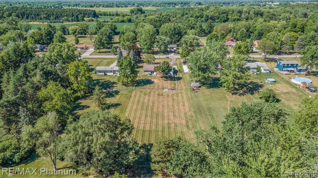 8184 Barden Road Davison, MI 48423 - Photo 3 of 28