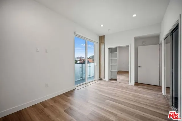 $6,095 | 11668 Darlington Avenue, Unit 201, Los Angeles, CA 90049