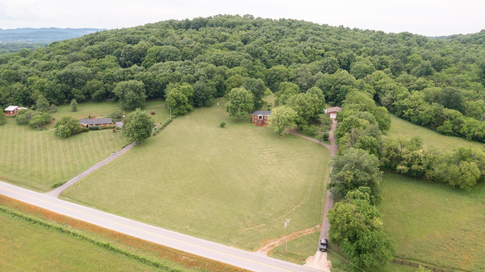 5252 Cainsville Road Lebanon, TN 37090 - Photo 40 of 45 a view of a lake from a balcony