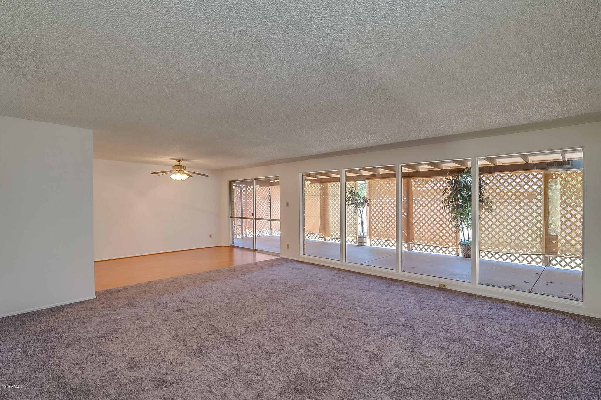3601 West Griswold Road Phoenix, AZ 85051 - Photo 6 of 40 Living Room/Dining Room