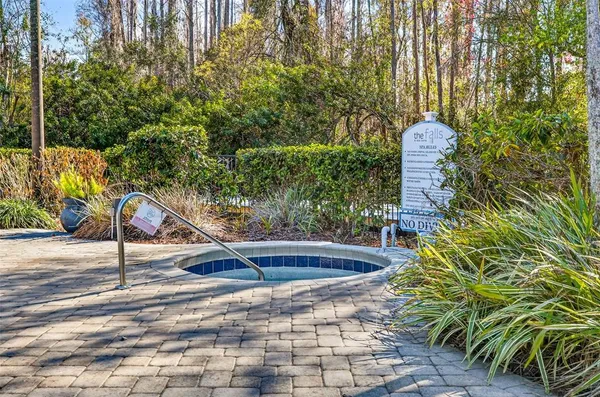 a view of outdoor space