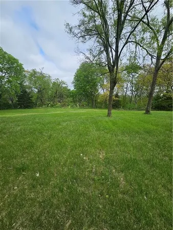 $220,000 | 30740 West 83rd Street, De Soto, KS 66018