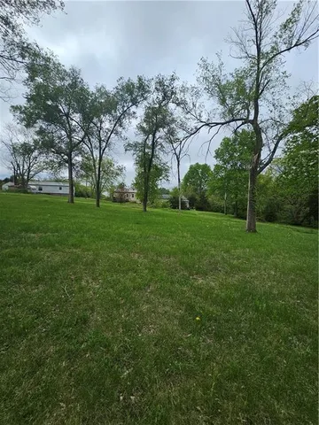 $220,000 | 30740 West 83rd Street, De Soto, KS 66018