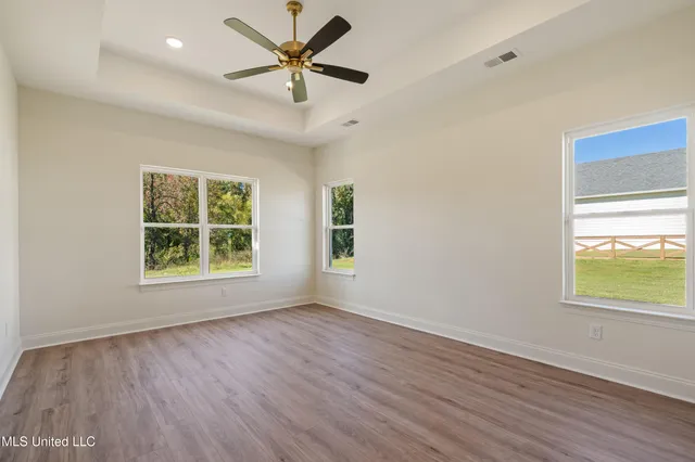 $366,900 | 2297 Highway 301, Hernando, MS 38632