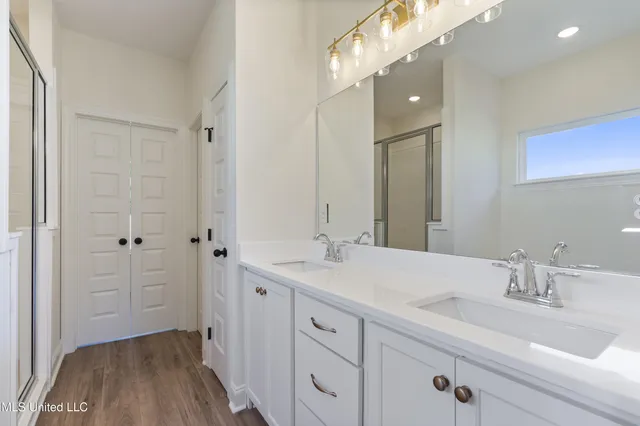 $366,900 | 2297 Highway 301, Hernando, MS 38632