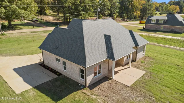 $366,900 | 2297 Highway 301, Hernando, MS 38632