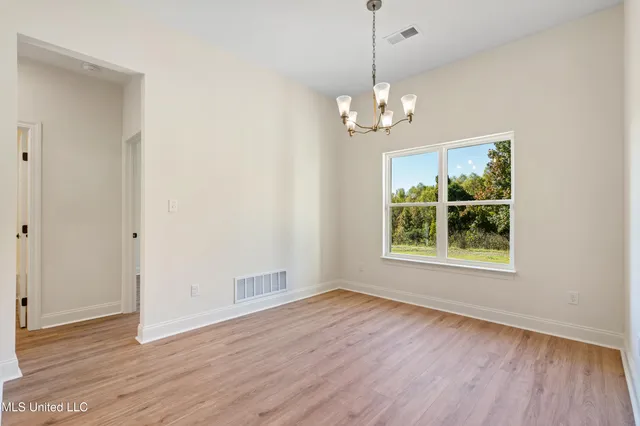 $366,900 | 2297 Highway 301, Hernando, MS 38632