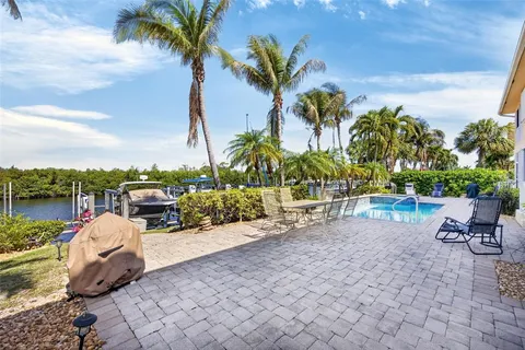 $325,000 | 3239 Purple Martin Drive, Unit 112, Punta Gorda, FL 33950