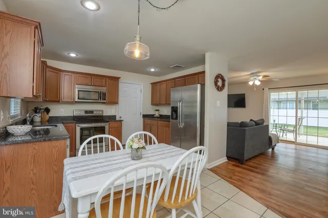 $395,000 | 62 Indian Creek Drive, Levittown, PA 19057