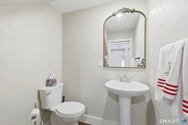 $549,900 | 4 Perrin Road, Woodstock, CT 06281