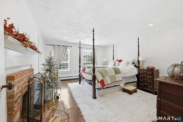 $549,900 | 4 Perrin Road, Woodstock, CT 06281